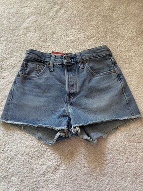 NWT Levi's Premium 501 High Rise Women’s Denim Shorts Size 25